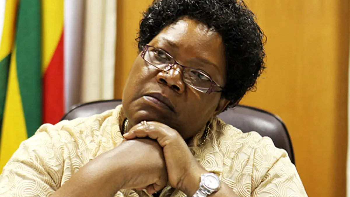 Mujuru Quits Politics