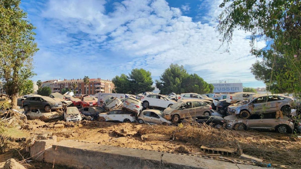 Devastating Flash Floods ‘Threw Cars Like Toys